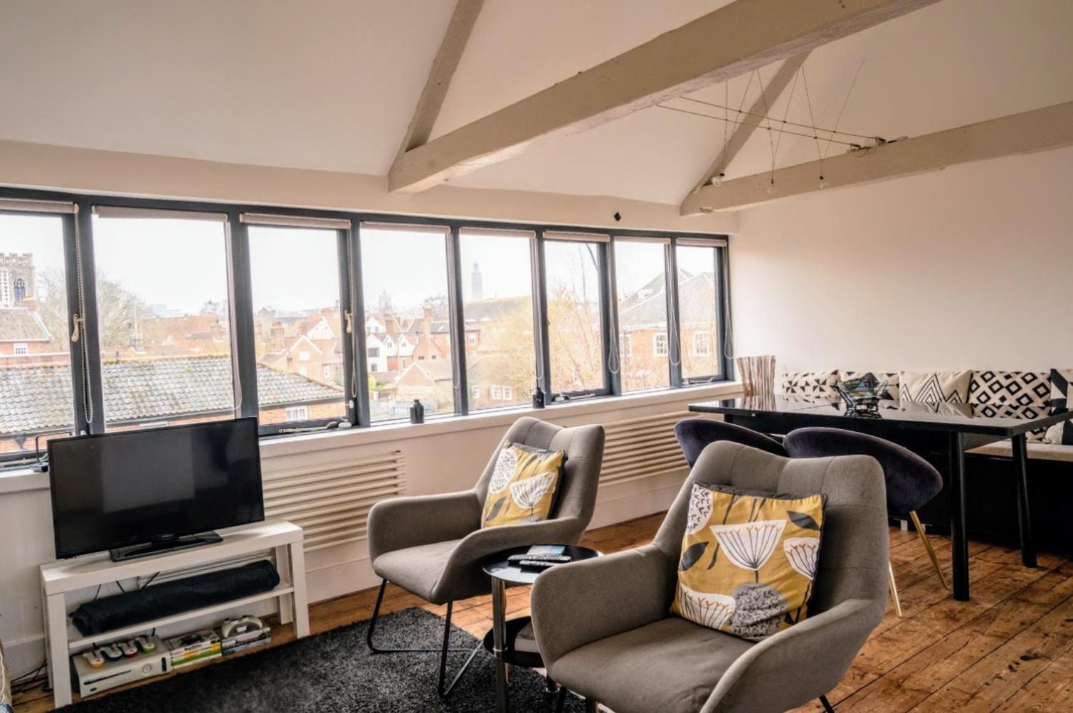 Contractor And Family Friendly Grade II Townhouse- 3 Bedrooms- Free Parking Норуич Екстериор снимка